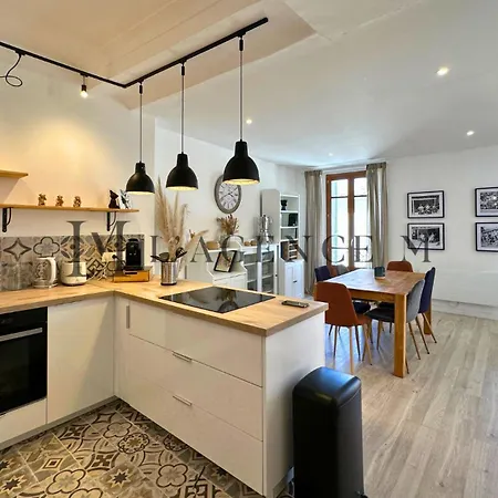 Mercatu Au Coeur De * Calvi (Corsica)